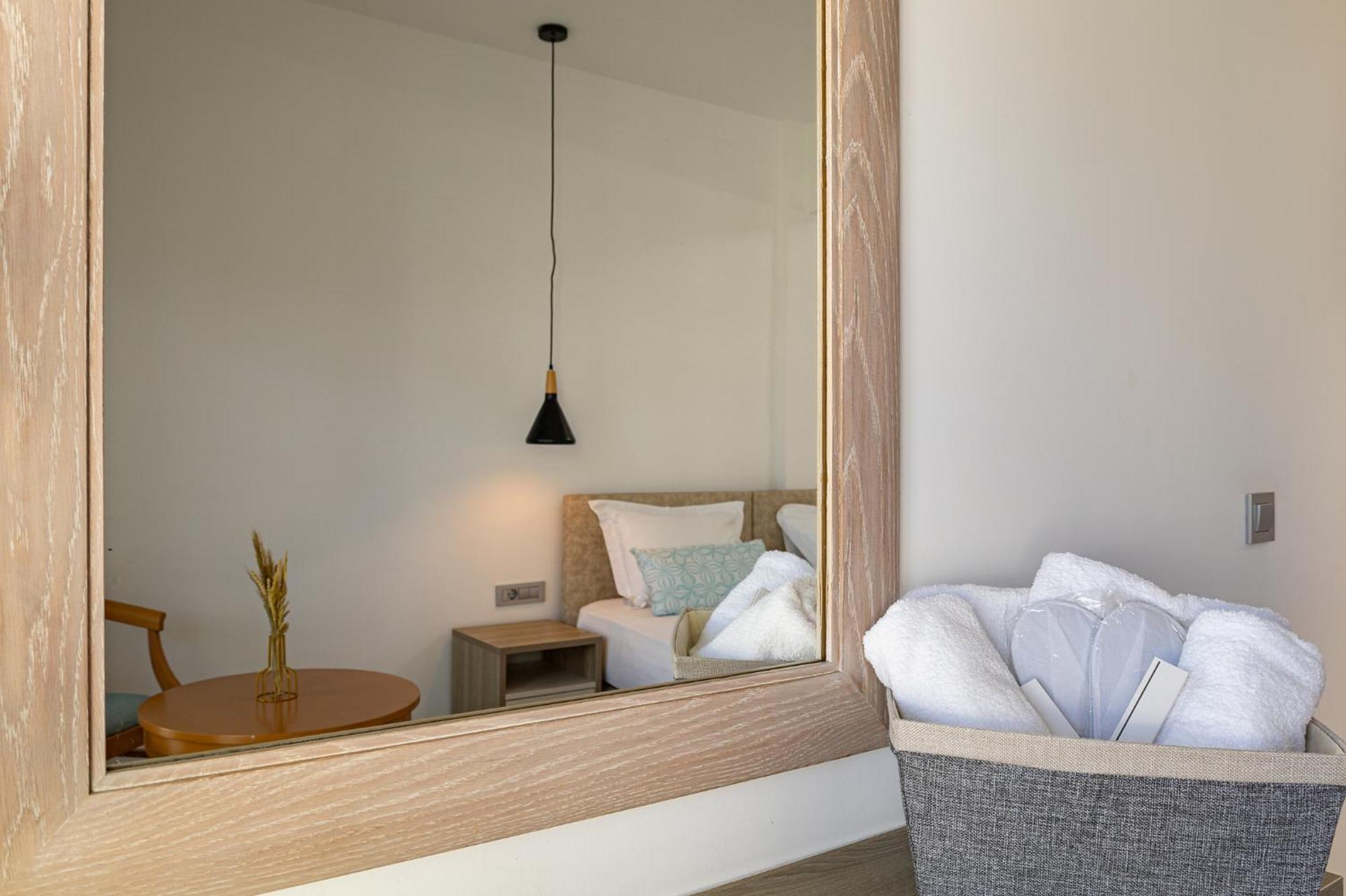 Areti Luxury Apartments เยโอริยิอูโปลิส ภายนอก รูปภาพ