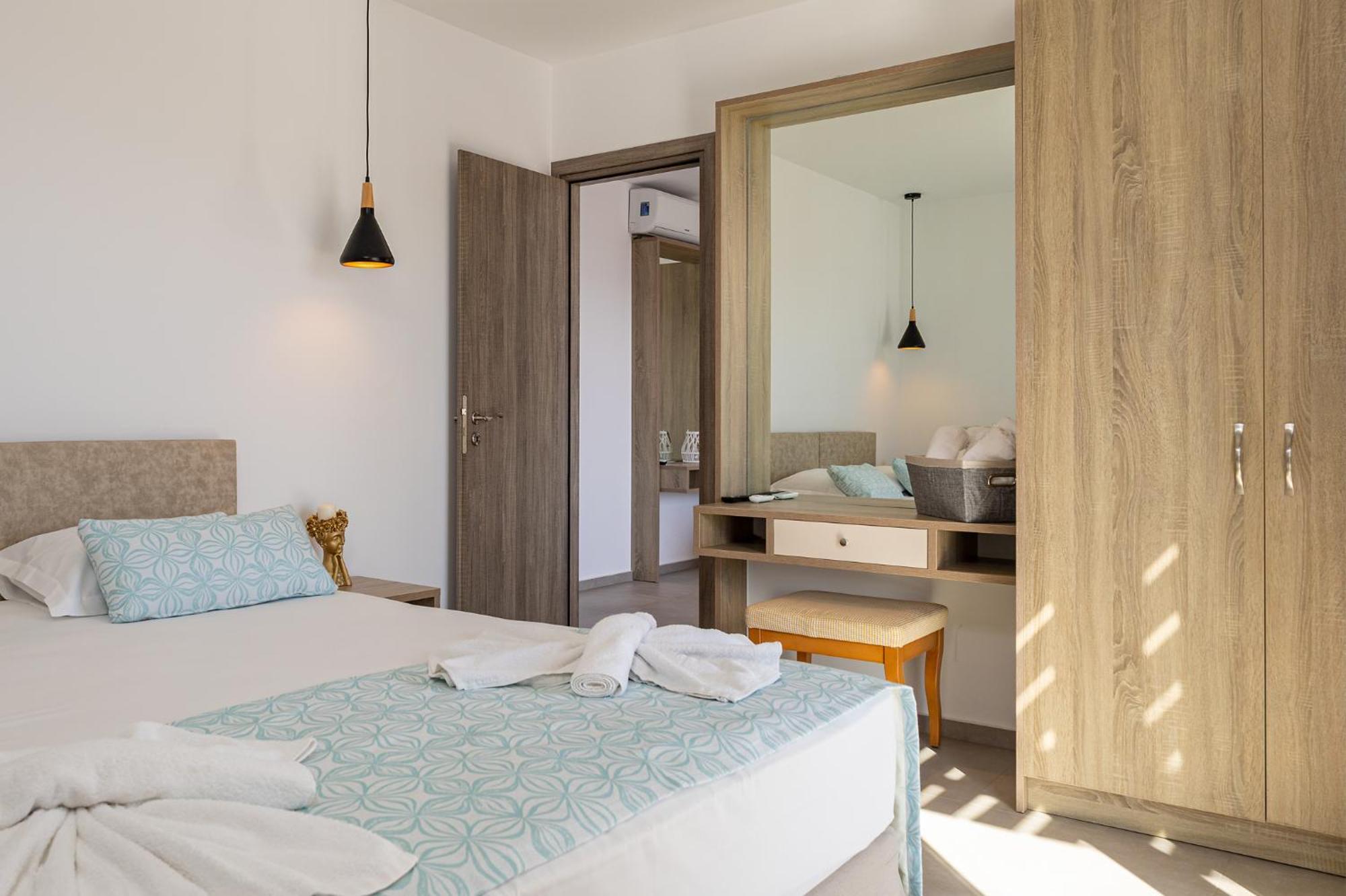 Areti Luxury Apartments เยโอริยิอูโปลิส ภายนอก รูปภาพ